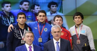 "Qızıl Qran Pri": 3 qızıl, 4 gümüş və 4 bürünc medal..