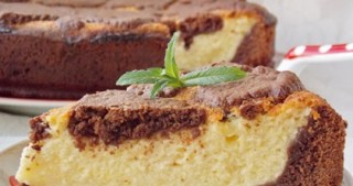 Manna yarması ilə zərif piroq (RESEPT)