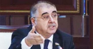 28 dəfə Həccə gedən sabiq deputat: "Tarixə düşmüşəm"