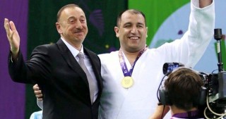 İlham Zəkiyev vitse-prezident seçildi 