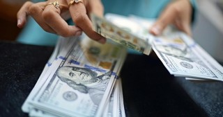 Dollar ucuzlaşırsa, qiymət niyə bahalaşır? -