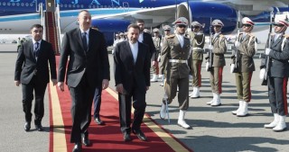 Prezident İlham Əliyevin İrana rəsmi səfəri başlayıb