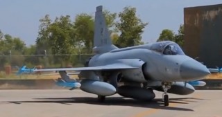 "JF-17 THUNDER": Pakistandan aldığımız qırıcılar nəyə qadirdir?
