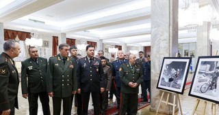 Nəcməddin Sadıkov MDB-nin Qərargah Rəisləri ilə bir arada – 