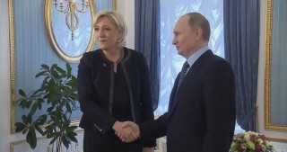 Vladimir Putin Marin Lö Penlə görüşüb -