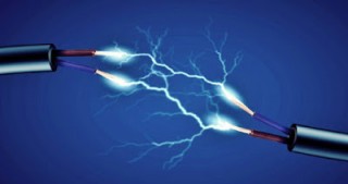 Elektriklə ehtiyatsız davranan şəxs mum kimi əriyərək öldü