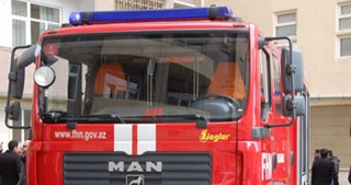 "VAZ" markalı avtomobil yandı