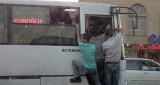 Bu görüntülər Bakıdakı avtobuslarda qeydə alınıb