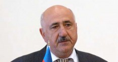 "Onsuz da insanların aldıqları pul heç nədir, heç olmasa onları incitməyin"