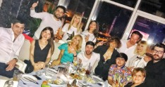 Azərbaycanlı müğənninin dəbdəbəli ad günü 