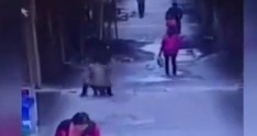 Şəhərdə manyak peyda olub