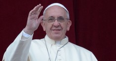 Roma Papası çimərlik kirayə götürdü