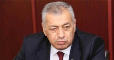 "Sən murdar əti öz doğma bacı-qardaşına satırsan axı!"