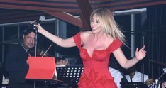Silikonlu məşhur insanları bunu etməməyə çağırdı