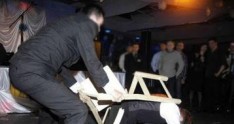 Azərbaycanlı bu müğənnilər toyda döyüldü