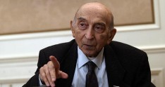 Lütfi Zadənin vəziyyəti pisləşib