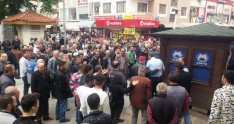 Atatürkün abidəsini balta ilə uçurmağa çalışdı