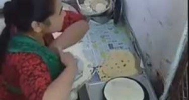 Bişirdiyi şirniyyatları oğurlayarkən yaxalandı