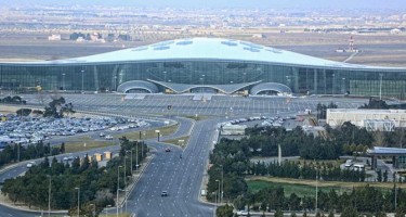 Bakı aeroportunda kuryoz hadisə 