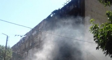 Bakıda yaşayış binası yanır, yaralılar var?