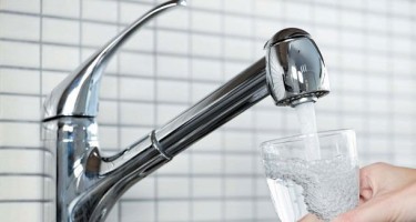Bakı və Abşeron sakinləri təşvişdə: içməli suda virus var?