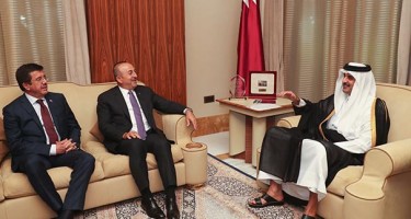 Türkiyəli nazir Qətərə səfər etdi