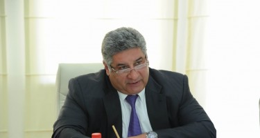 Nazir vətəndaşları qəbul edəcək
