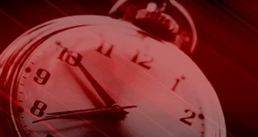 Hamı Bakı vaxtı ilə saat 17:45-i gözləyir