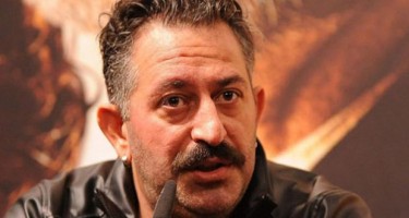 Cem Yılmaz vidalaşdı