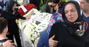 Məşhur müğənniyə ağır itki
