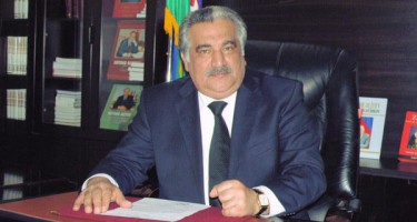 "Əhəd Abıyev sağ-salamat iş yerindədir"