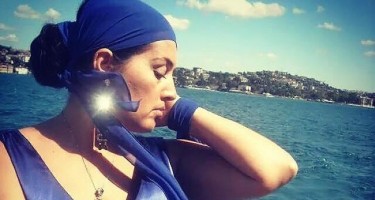 Elza Seyidcahan yenə “Tikim sizin ağzınızı” dedi...