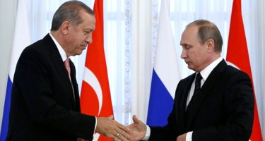 Vladimir Putin Türkiyəyə səfərə gəlib