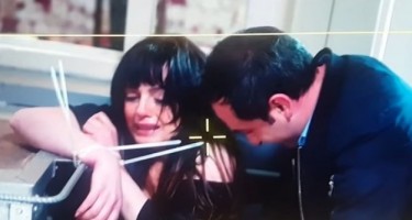 Azərbaycanda aktrisanı əri dostu ilə yaxaladı və...