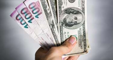 Azərbaycanda gələn ay dollar bahalaşa bilər