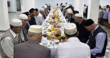 YENİ QAYDA: Yas mərasimlərində yalnız çay olacaq