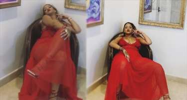 Rihannanı tərbiyəsilikdə qınadılar