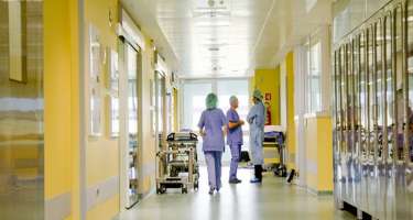 Özəl klinikalarda QİYMƏT SİYASƏTİ