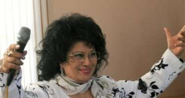 Xalq artisti Zeynəb Xanlarovanın
