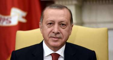 Ərdoğan səlahiyyətlərini parlamentin spikerinə verdi