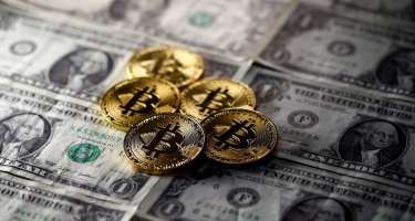 "Bitcoin" bahalaşdı
