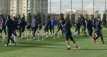 Arda Turan ilk məşqinə başlayıb