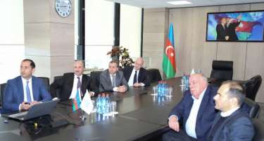 Beynəlxalq şirkətin nümayəndələri
