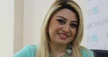  "Zibil atmağa gedəndə də saatlarla bəzənmişəm"