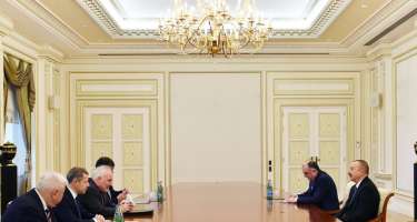 Prezident İlham Əliyev ATƏT-in Minsk qrupunun həmsədrlərini qəbul edib