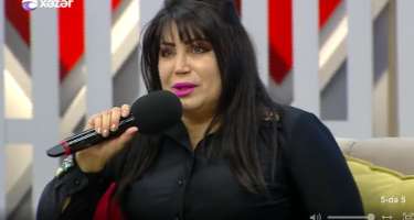 Canlı yayımda musiqiçinin