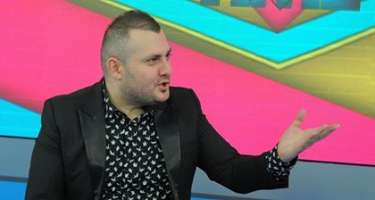 Murad ona qarşı olunan dələduzluqdan danışdı: “...cavab versin” 
