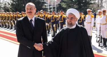 İran prezidenti Həsən Ruhaninin rəsmi qarşılanma mərasimi olub