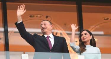 “Azərbaycan Əliyevlə böyüyür” 