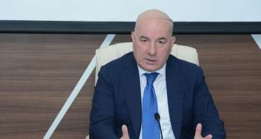 Elman Rüstəmov devalvasiyadan danışdı